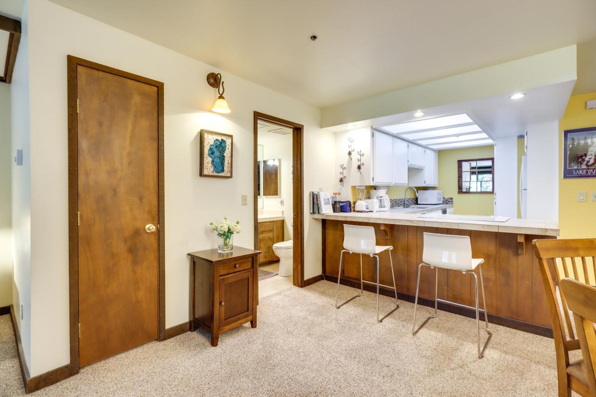 Incline Village Condo With Balcony 1 Mi To Trail! Εξωτερικό φωτογραφία